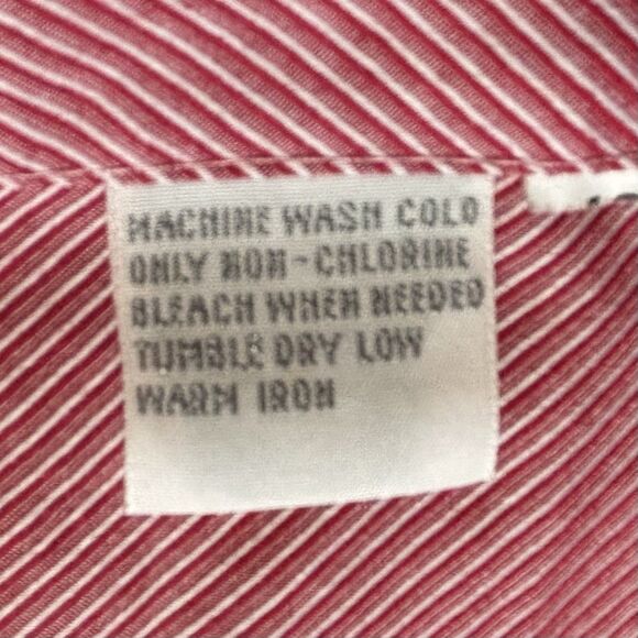FOXCROFT Red Striped Wrinkle Free Button Down Shirt Preppy Career - Picture 7 of 7